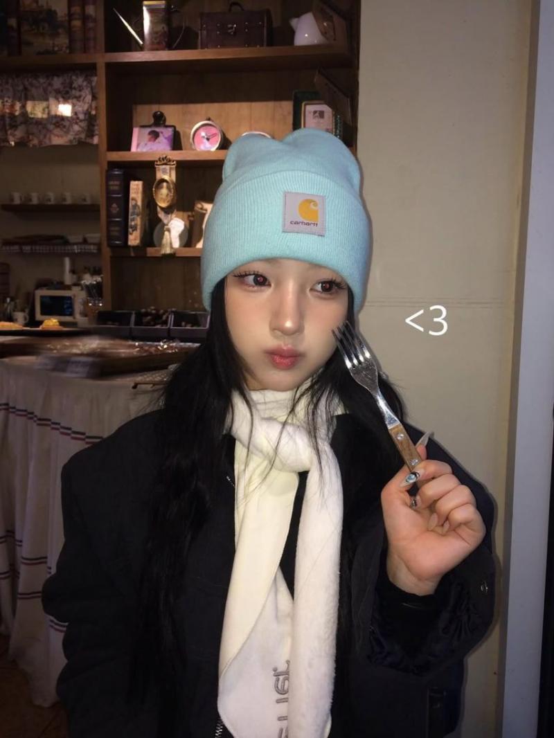 UNIS (유니스) 방윤하