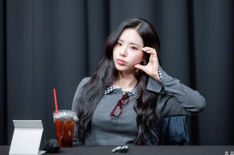 프로미스나인 박지원