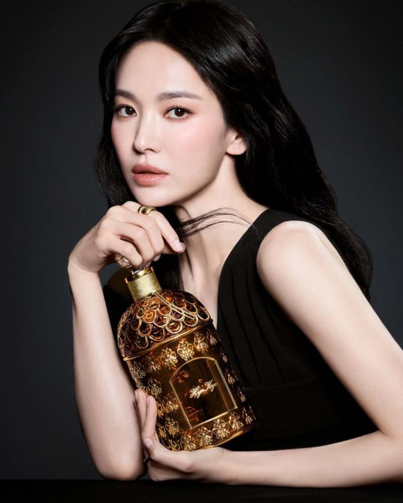 배우 송혜교, 오늘자 공개된 겔랑(Guerlain) 2026 글로벌 캠페인.JPG