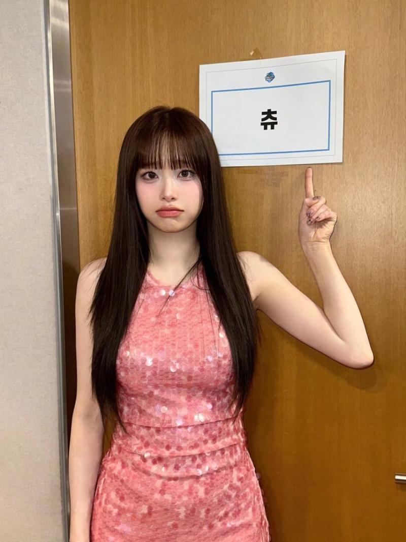 츄 엠카/ 올리브영팝업/ 별밤