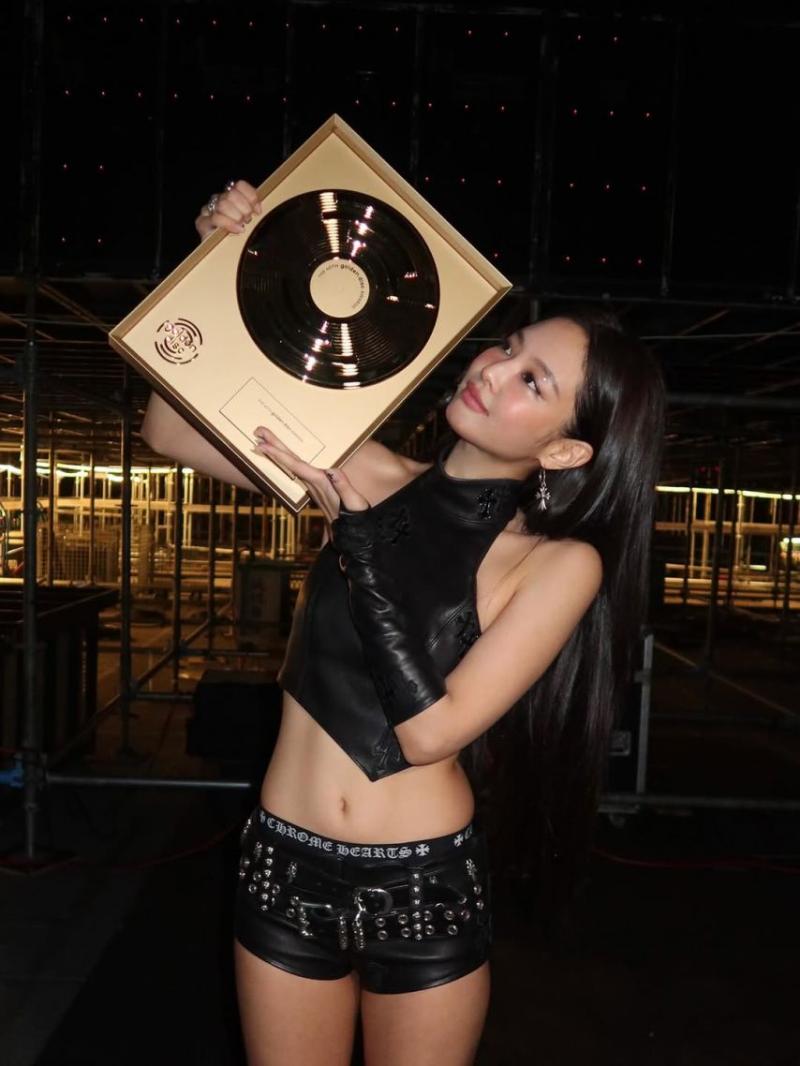 BLACKPINK (블랙핑크) 제니