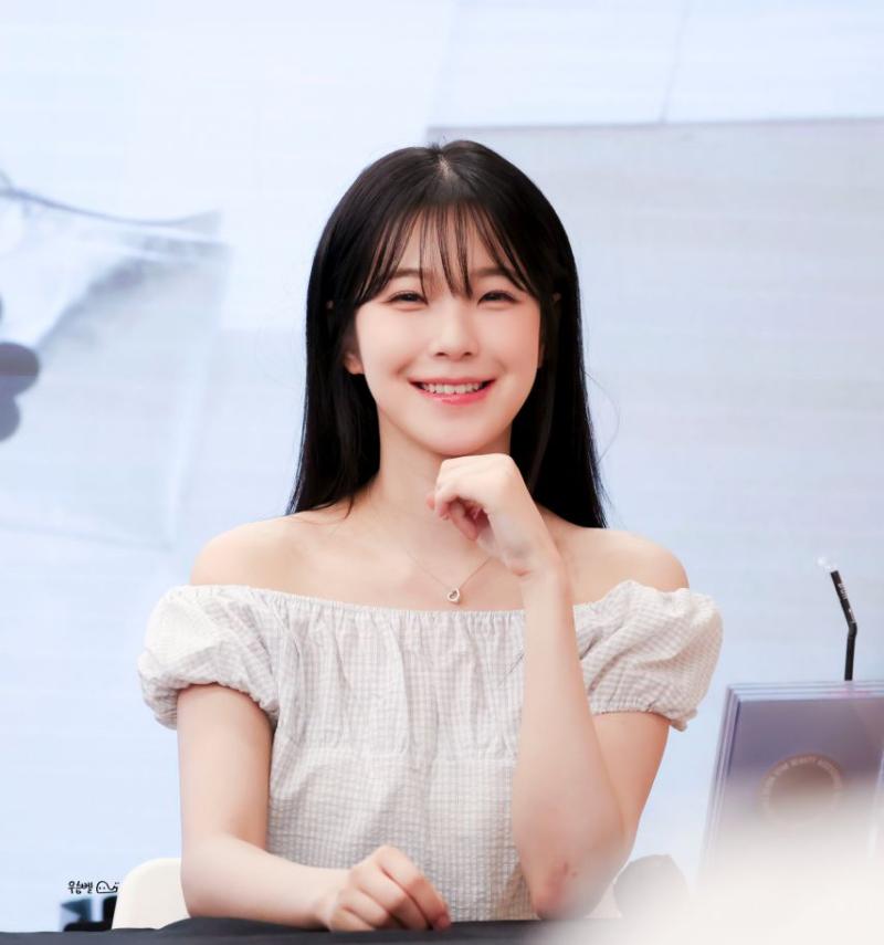 프로미스나인 백지헌