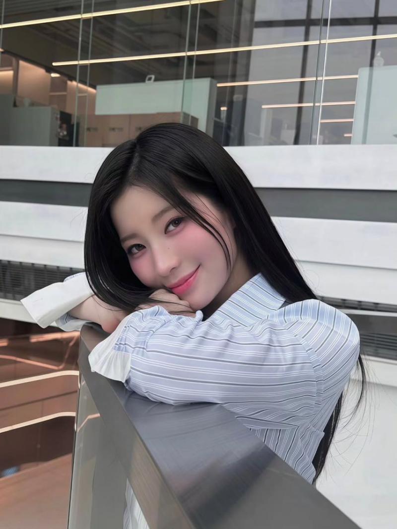 BABYMONSTER (베이비몬스터) 아사