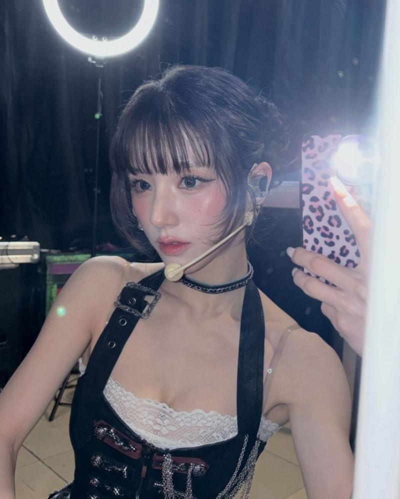 희진 ARTMS아르테미스 인별