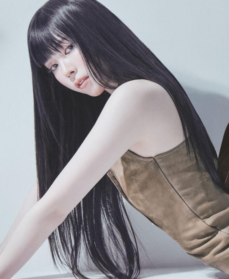 나린 MEOVV미야오 마리끌레르 x 페라가모