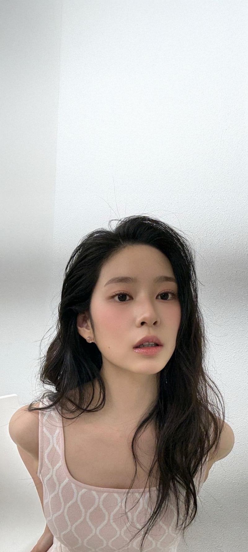 배우 김민주