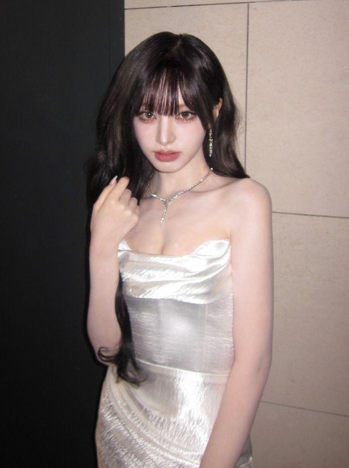 아이브 리즈 실크 드레스