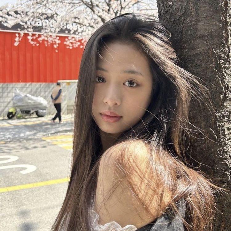 베이비몬스터 아현