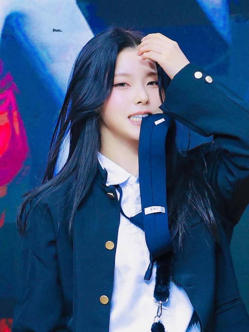 NMIXX (엔믹스) 규진