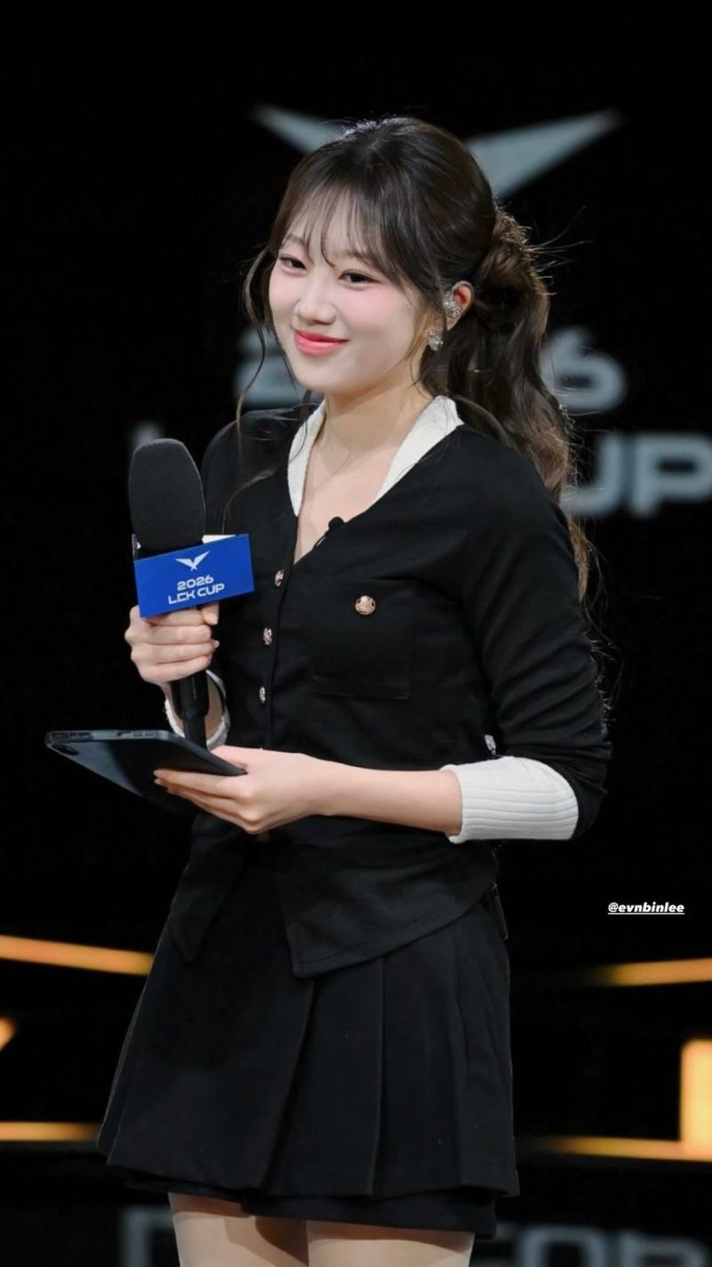 이은빈 아나운서