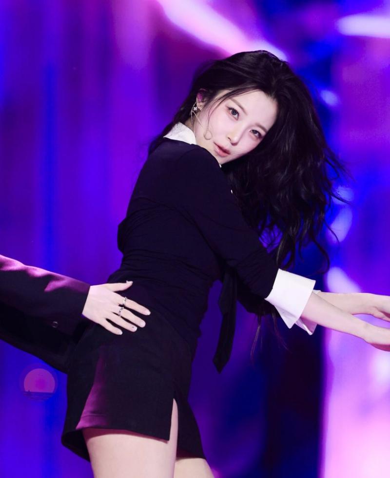 프로미스나인 백지헌