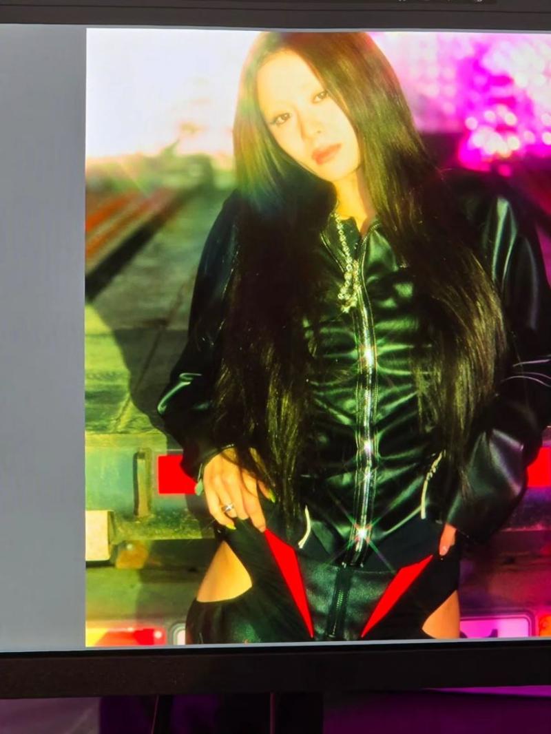 르세라핌 허윤진