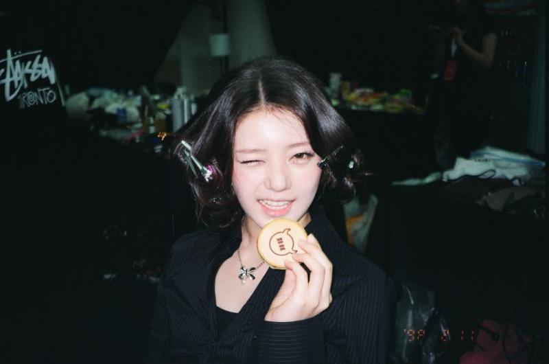 베이비몬스터 로라