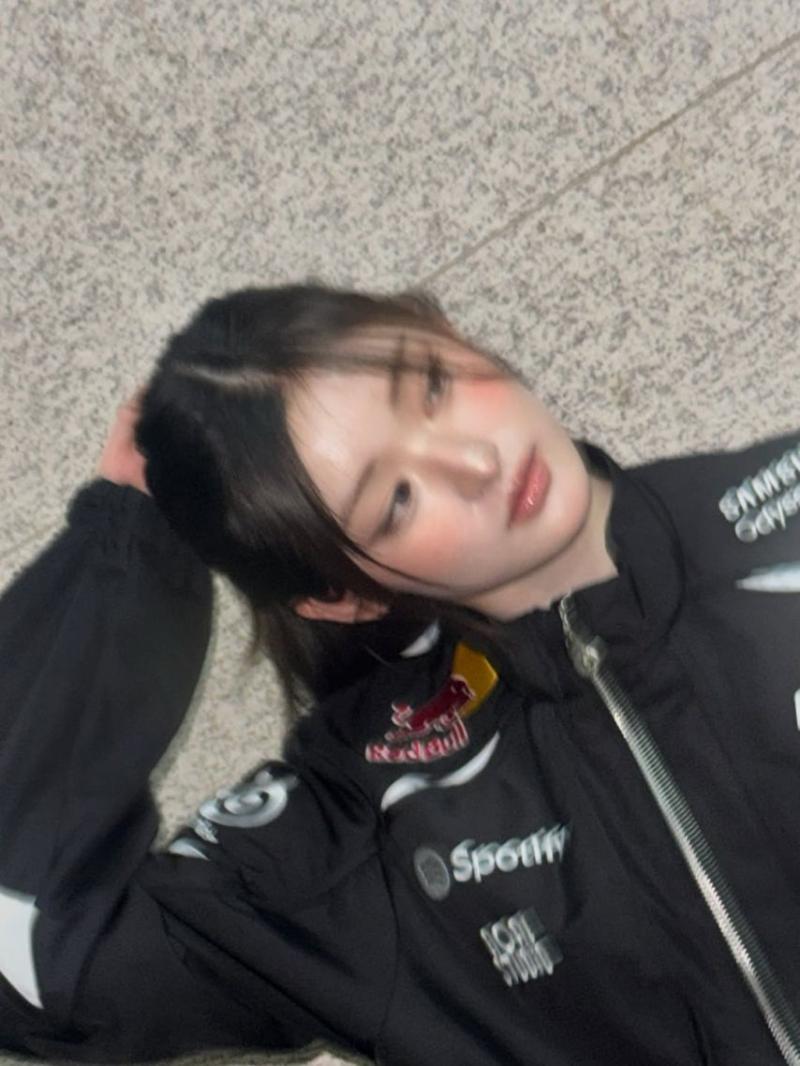 피프티피프티 아테나