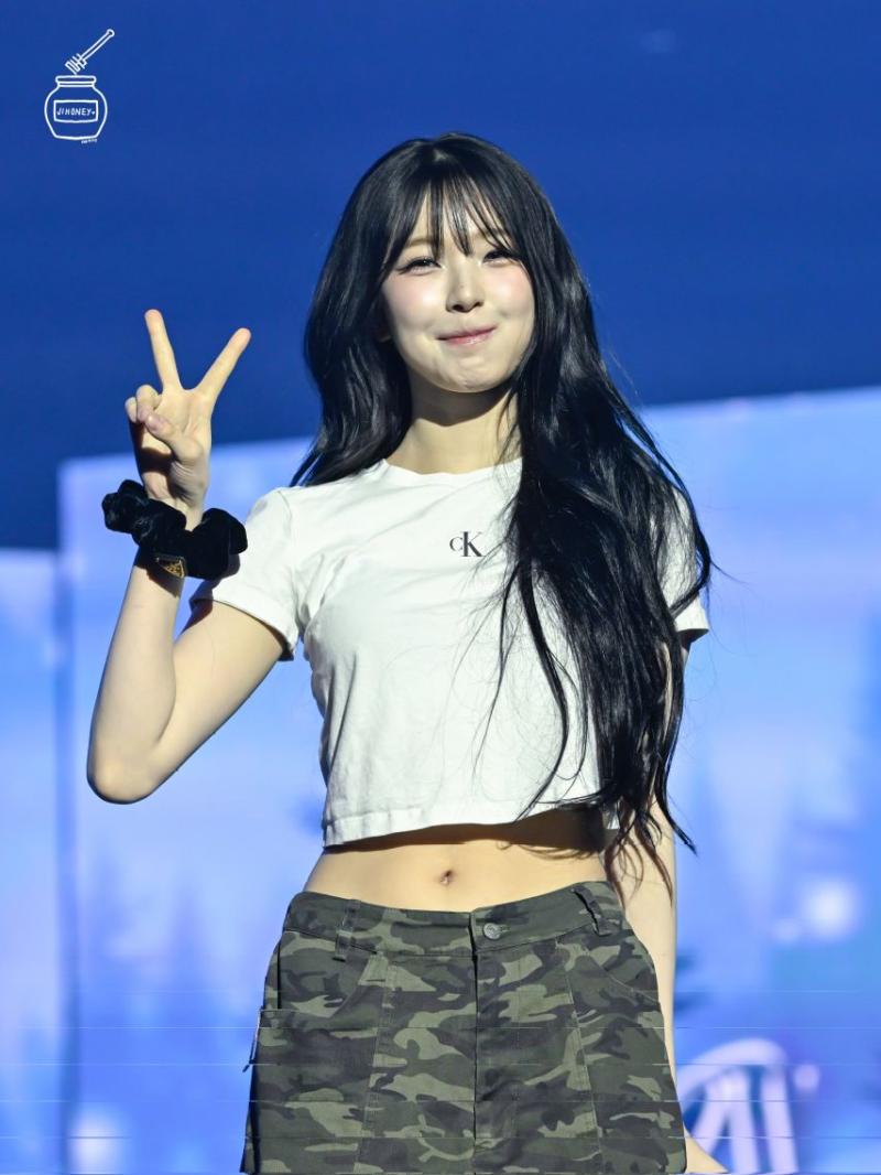 프로미스나인 백지헌