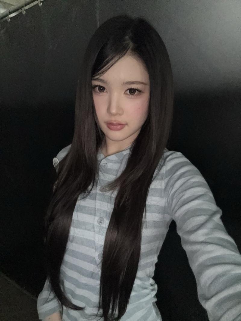 하츠투하츠 에이나