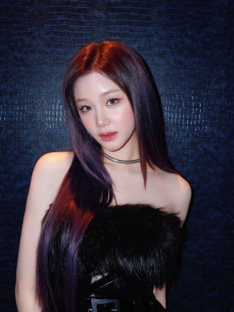 BABYMONSTER (베이비몬스터) 파리타