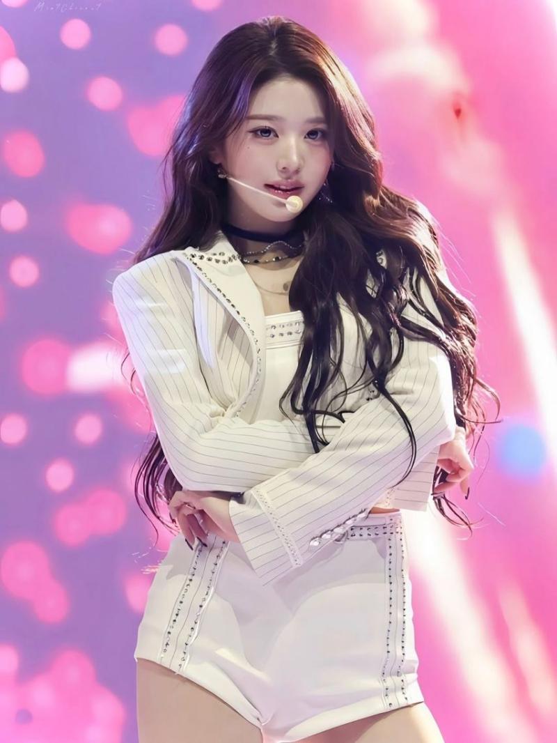 IVE (아이브) 장원영