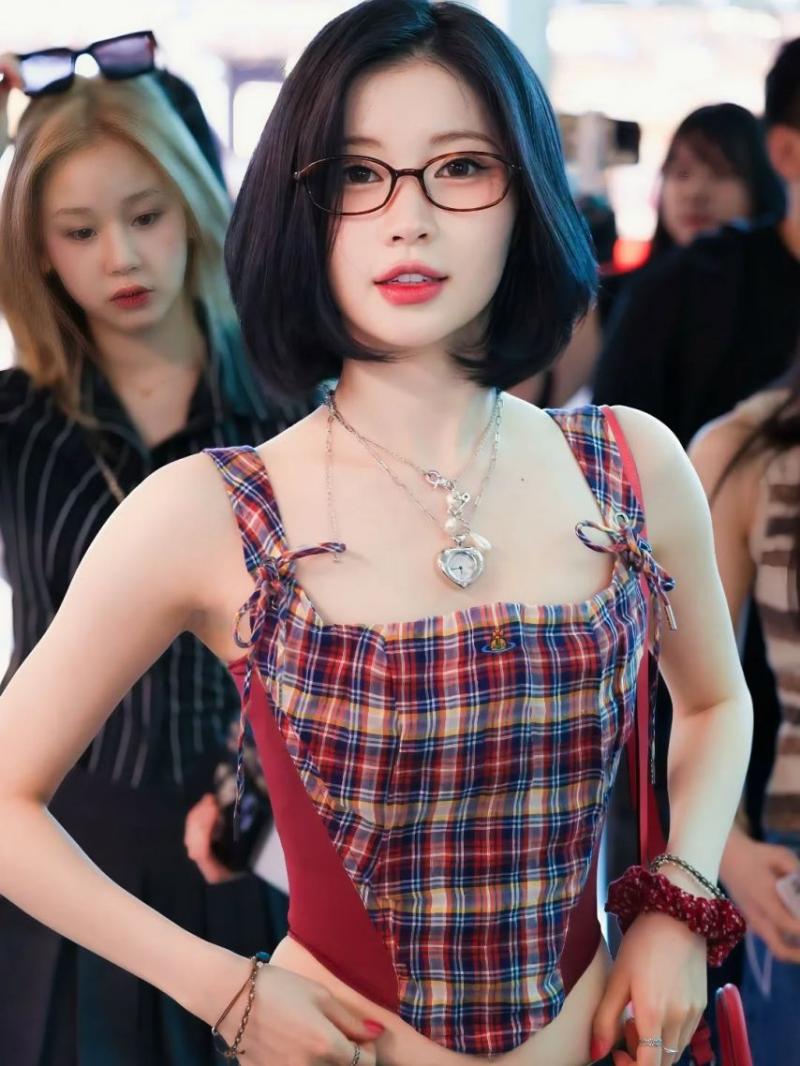 BABYMONSTER (베이비몬스터) 아사