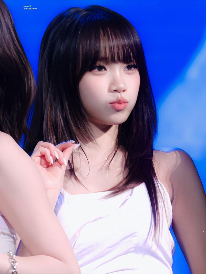 LE SSERAFIM (르세라핌) 김채원