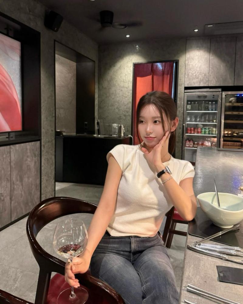 김윤희 아나운서