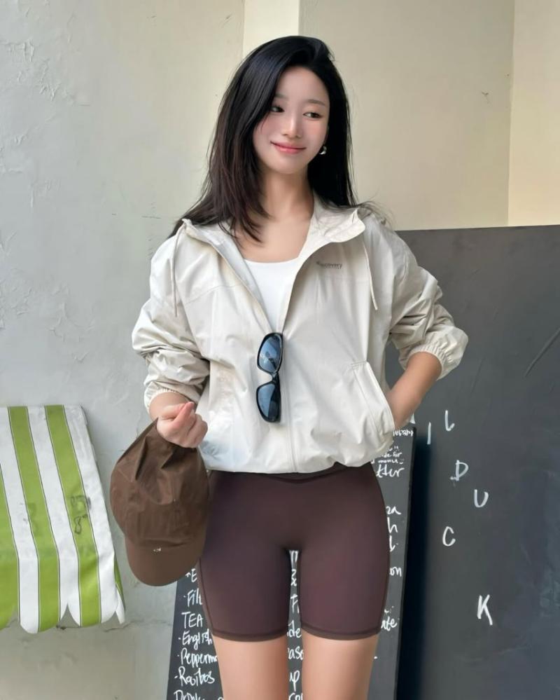 송서미 아나운서 레깅스