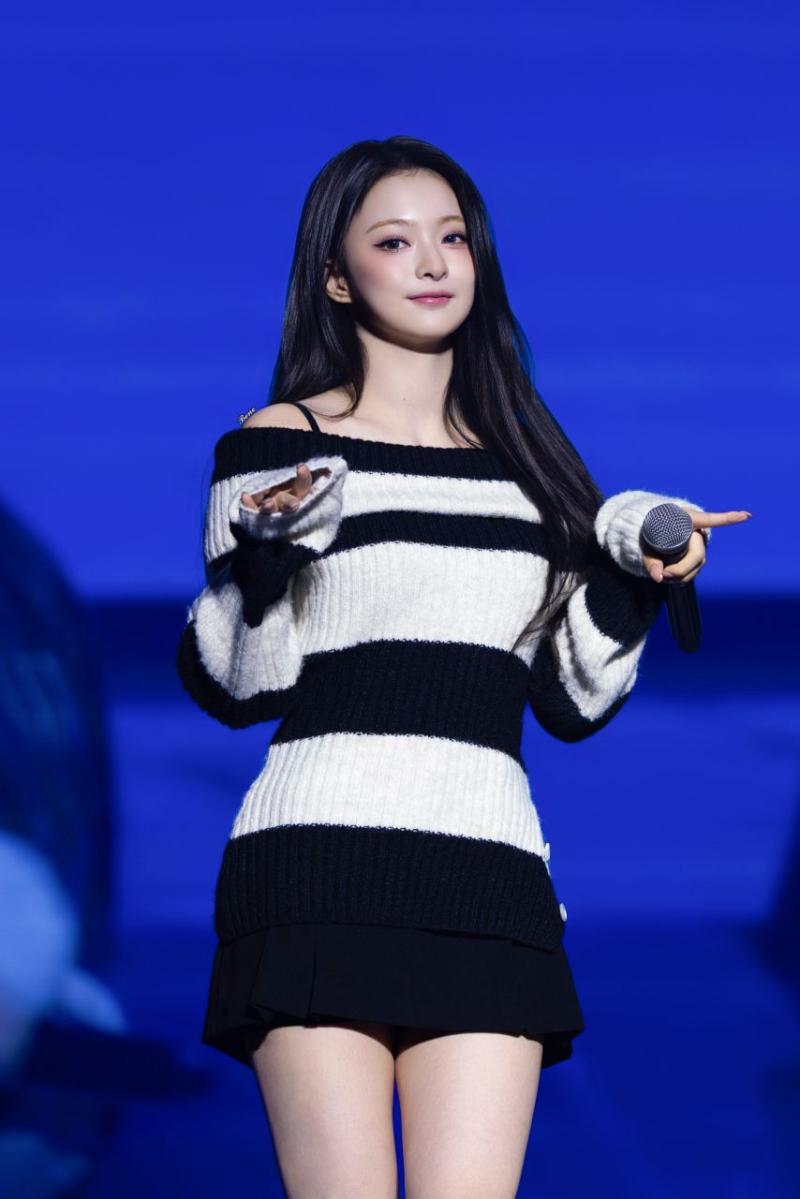 프로미스나인 이나경