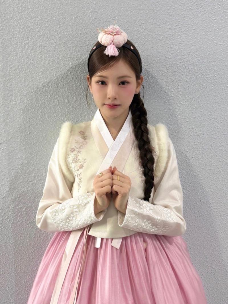 베이비돈크라이 이현