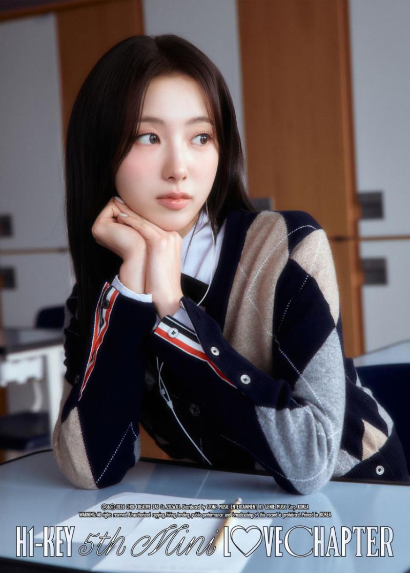 H1-KEY(하이키) 5th Mini Album  【LOVECHAPTER】  Concept Photo: From. RIINA