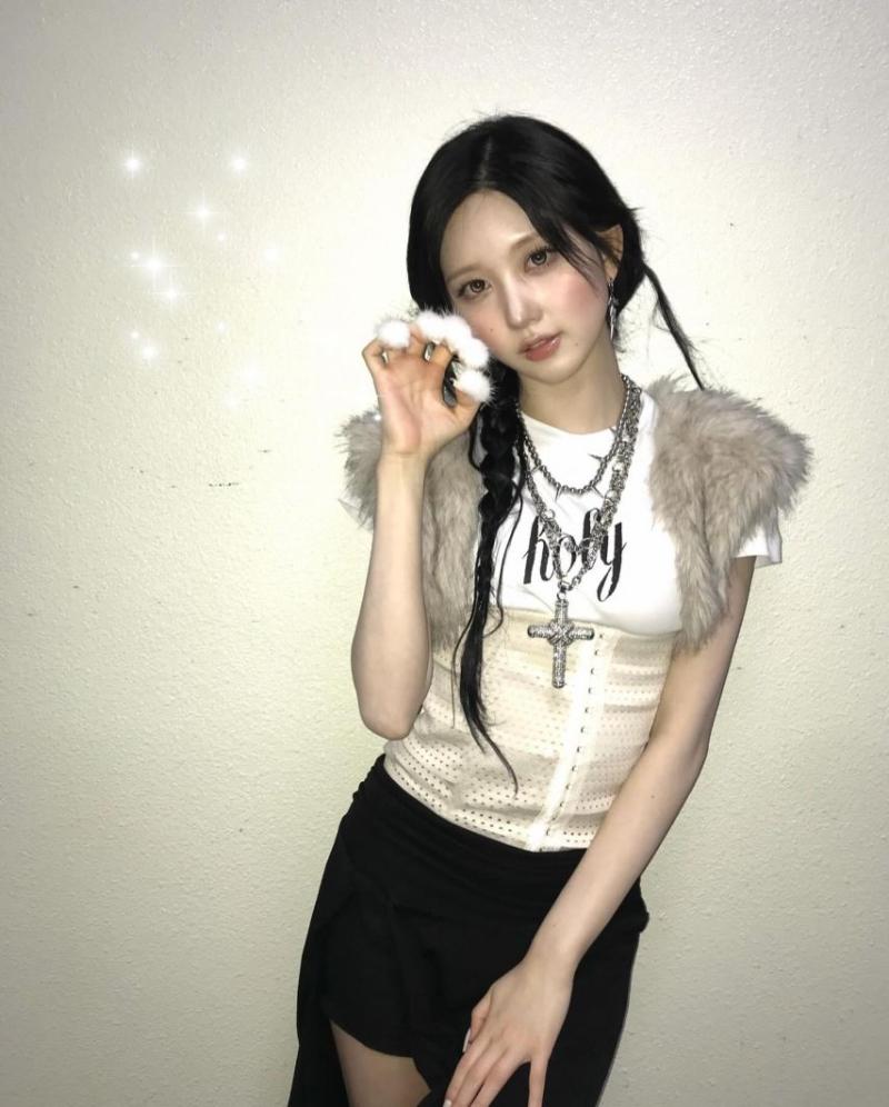 아이브 가을,레이