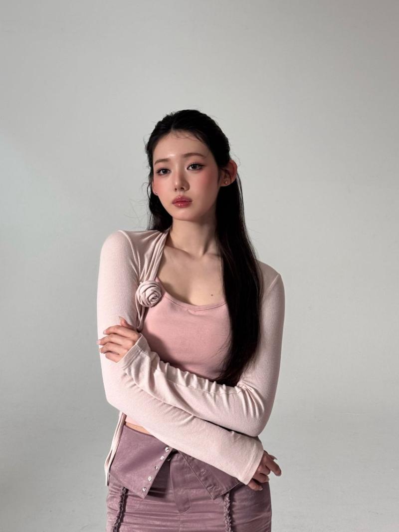 베이비몬스터 로라