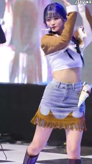 시그니처 세미 봉긋한 흰 브라탑.mp4