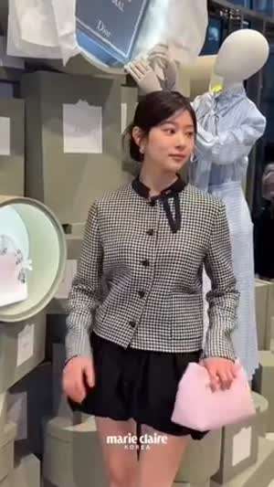 김민주 디올 행사 포토콜