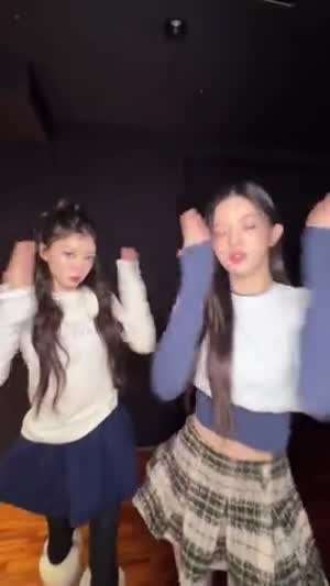 아일릿(ILLIT) 모카 민주