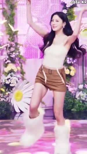 봉긋 가슴 튜브탑 털부츠 에이핑크 오하영.mp4