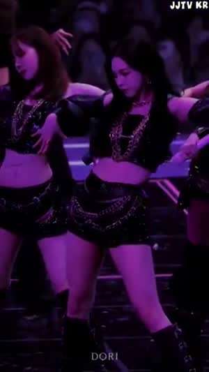 반짝이 블랙 튜브탑 바운스 에스파 카리나