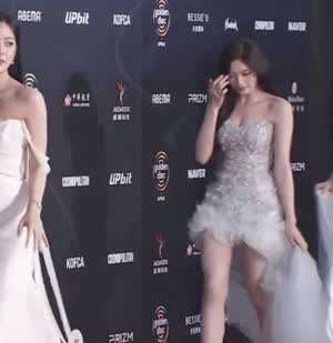 골든디스크 레드카펫 오프숄더 미니드레스 아이브 이서