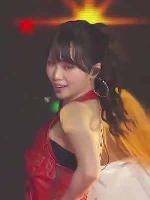 LE SSERAFIM (르세라핌) 김채원