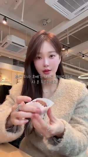 김윤희 아나운서