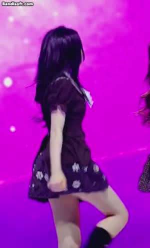 [키키] 꽃무늬 치마 입은 키야...gif