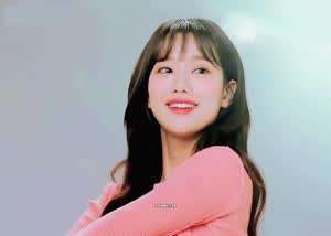 에이프릴-이나은