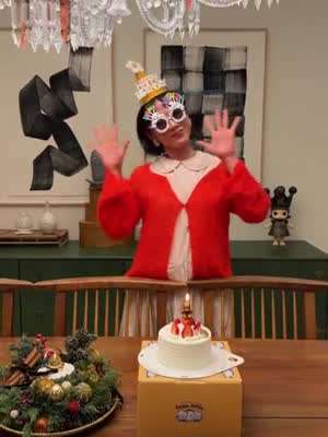 생일맞은 손예진