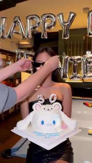 BLACKPINK (블랙핑크) 제니