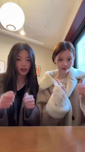 캣츠아이 윤채, 이즈나 세비