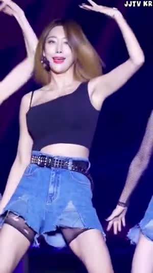 블랙스완 혜미 블랙 나시 묵직 가슴골 드리블.mp4