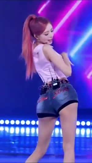 포니테일 ITZY 유나 청핫팬츠 검정 속바지