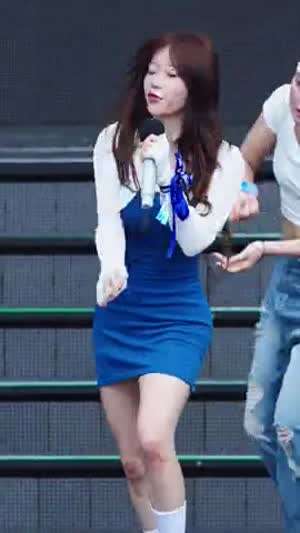 시그니처 지원 카스쿨 숙여주는 묵직한 밀착 파란 원피스 몸매