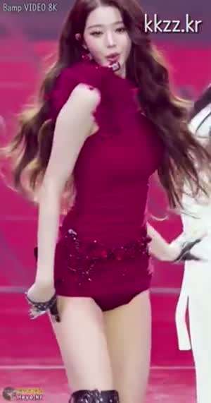 맨살 허벅지 아이브 장원영.mp4