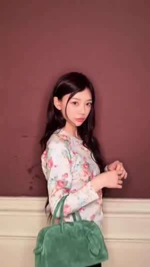 아일릿(ILLIT) 모카