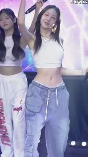 크롭 민소매 봉긋 가슴 미친 허리 기립근 팬티 밴드 노출 에스투잇 승비.mp4